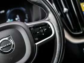 Volvo XC60 (2021) thumbnail 27