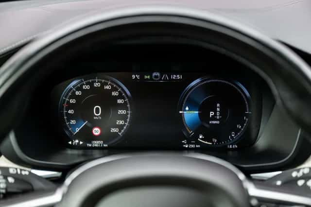 Volvo XC60 (2021) thumbnail 29