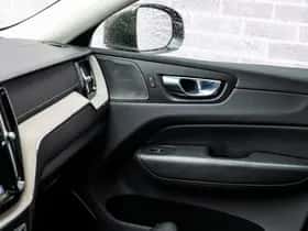 Volvo XC60 (2021) thumbnail 31