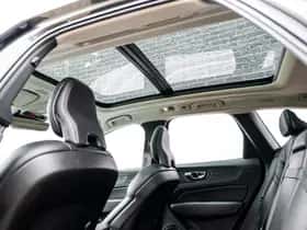 Volvo XC60 (2021) thumbnail 32