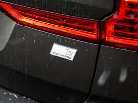 Volvo XC60 (2021) thumbnail 36
