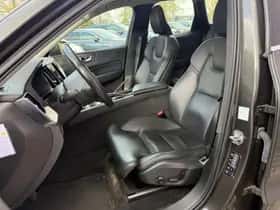 Volvo XC60 thumbnail 5
