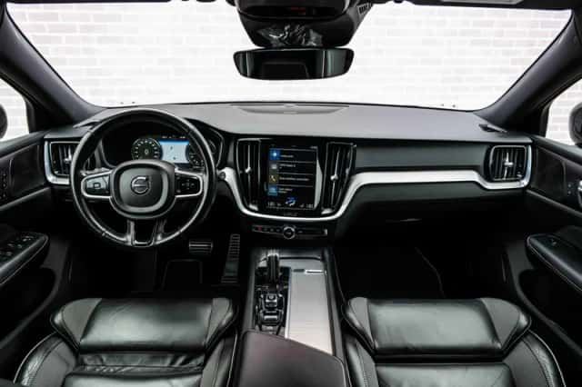 Volvo V60 (2021) thumbnail 5