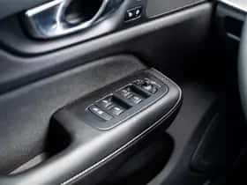 Volvo V60 thumbnail 25