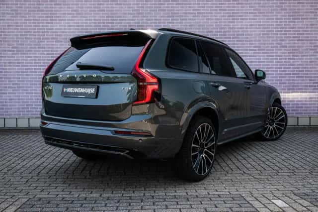 Volvo XC90 (2026) thumbnail 2