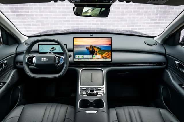 Geely Starray EM-i (2026) thumbnail 5