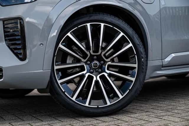 Volvo XC90 (2026) thumbnail 6