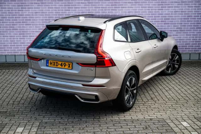 Volvo XC60 (2025) thumbnail 17