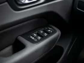 Volvo XC60 thumbnail 28