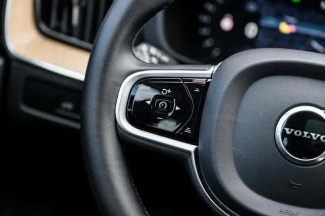 Volvo XC60 (2025) thumbnail 30