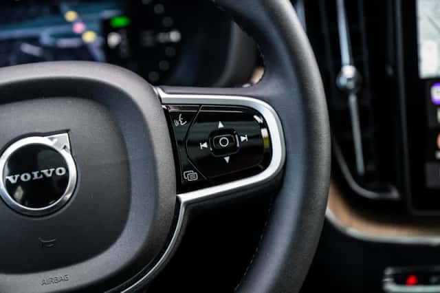 Volvo XC60 (2025) thumbnail 31