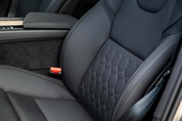 Volvo XC60 (2025) thumbnail 33