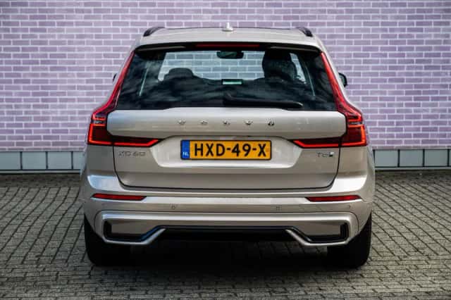 Volvo XC60 (2025) thumbnail 10