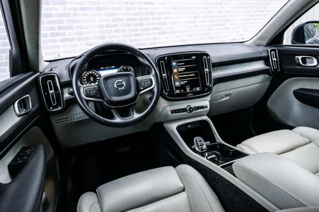 Volvo XC40 (2018) thumbnail 10