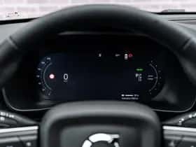 Volvo EX40 thumbnail 14