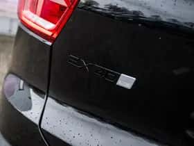 Volvo EX40 thumbnail 36