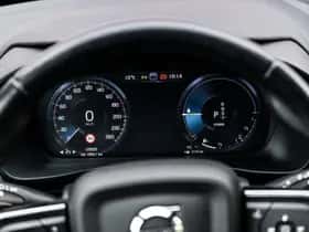 Volvo XC40 thumbnail 11