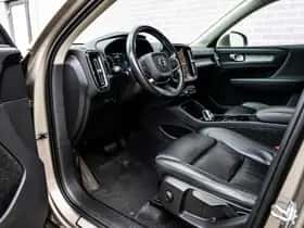Volvo XC40 thumbnail 17