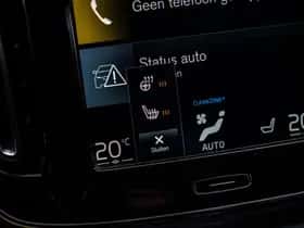 Volvo XC40 thumbnail 22