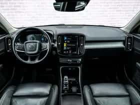 Volvo XC40 thumbnail 5