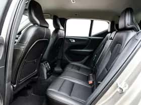 Volvo XC40 thumbnail 7