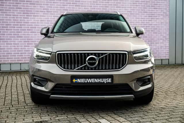 Volvo XC40 (2021) thumbnail 8