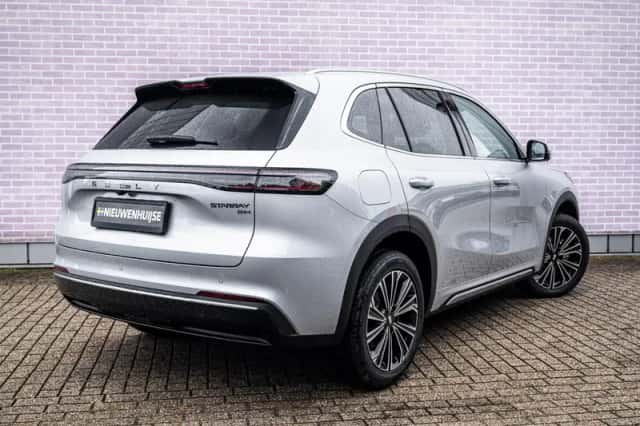 Geely Starray EM-i (2026) thumbnail 2