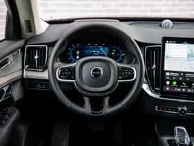 Volvo XC90 thumbnail 2
