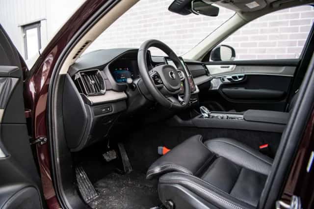 Volvo XC90 (2025) thumbnail 20