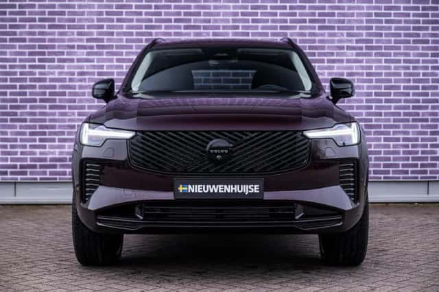 Volvo XC90 (2025) thumbnail 3