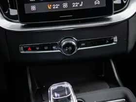 Volvo XC90 thumbnail 27
