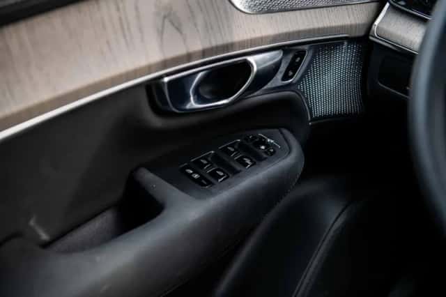 Volvo XC90 (2025) thumbnail 29