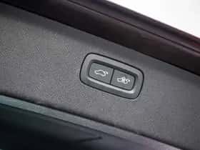 Volvo XC90 thumbnail 38