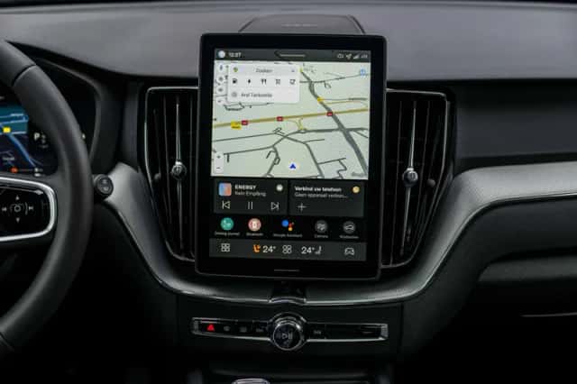 Volvo XC60 (2025) thumbnail 12
