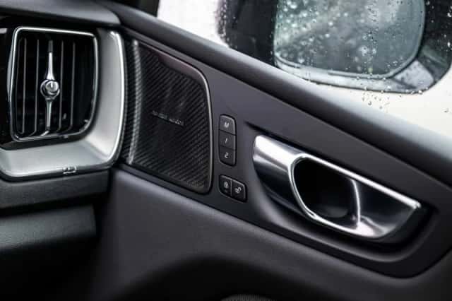 Volvo XC60 (2025) thumbnail 16