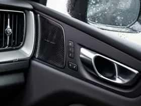 Volvo XC60 thumbnail 16