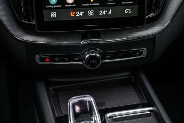 Volvo XC60 (2025) thumbnail 26