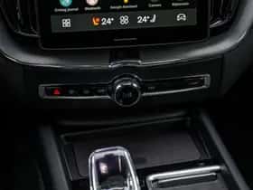 Volvo XC60 thumbnail 26