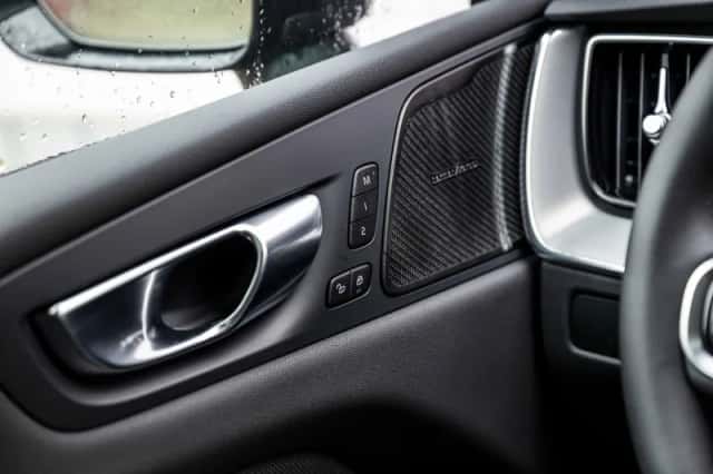 Volvo XC60 (2025) thumbnail 28