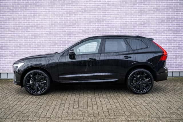 Volvo XC60 (2025) thumbnail 4