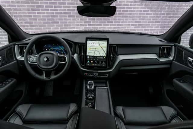 Volvo XC60 (2025) thumbnail 5