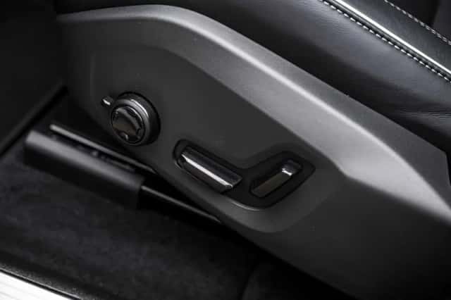 Volvo XC60 (2025) thumbnail 7
