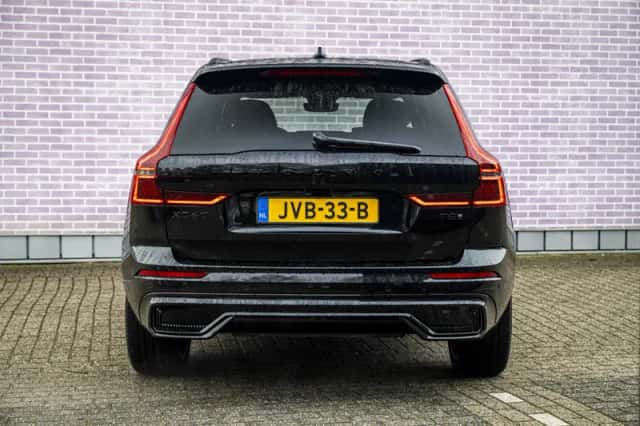 Volvo XC60 (2025) thumbnail 10