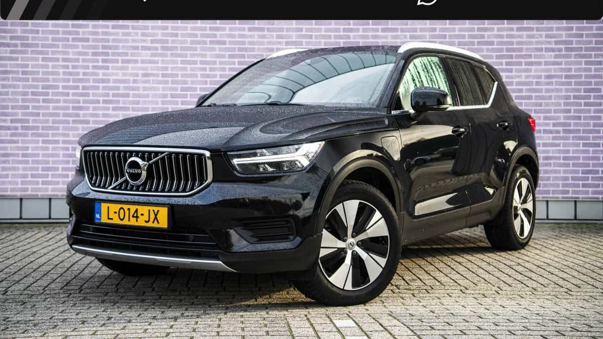 Volvo XC40 — foto 1