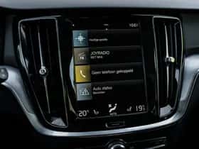 Volvo V60 (2021) thumbnail 17