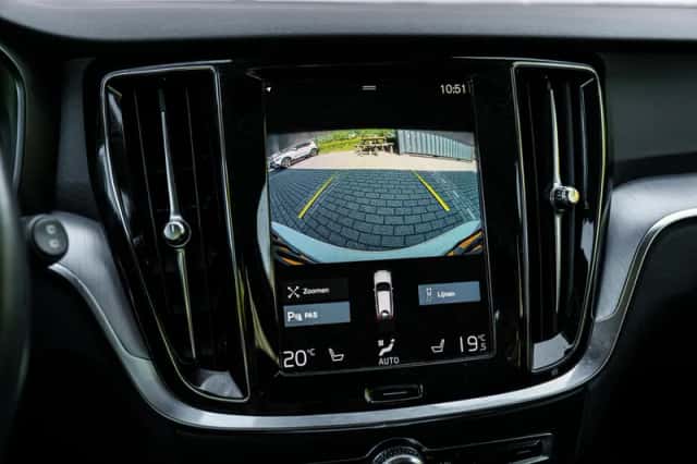 Volvo V60 (2021) thumbnail 19