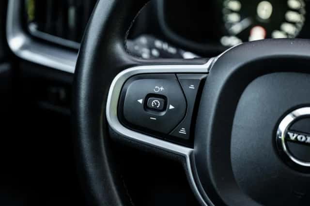 Volvo V60 (2021) thumbnail 23