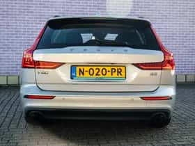 Volvo V60 (2021) thumbnail 9