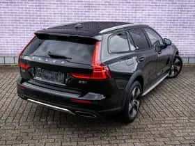 Volvo V60 (2021) thumbnail 15