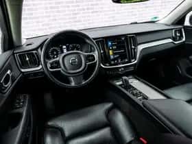 Volvo V60 (2021) thumbnail 10